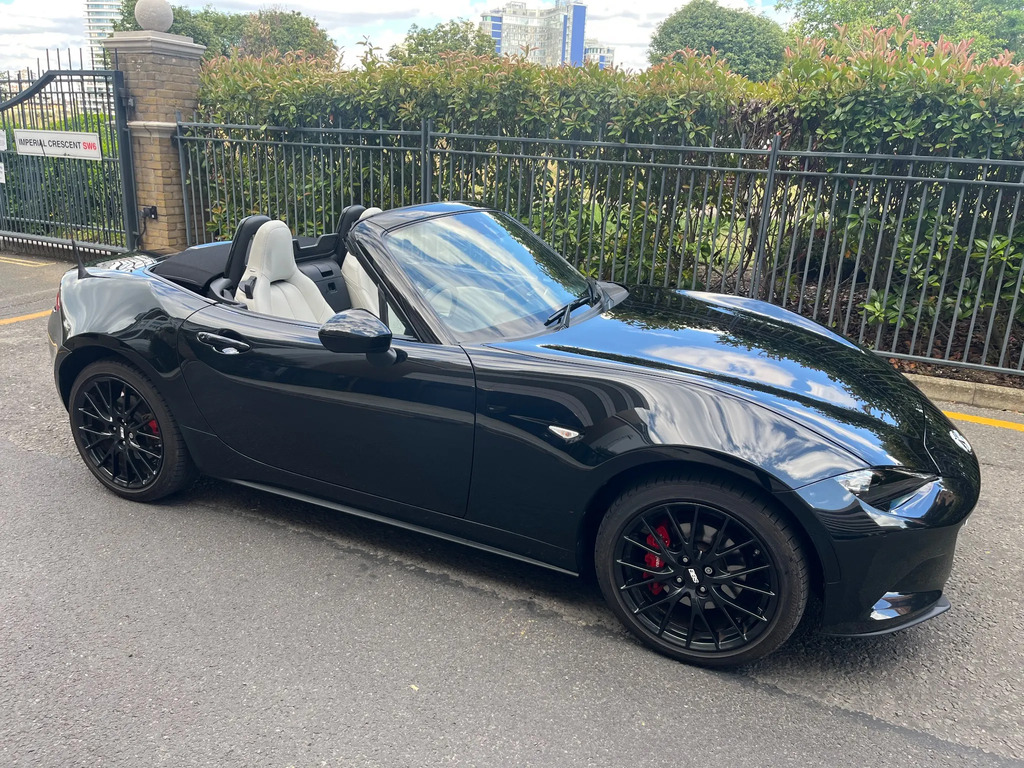 Mazda MX-5 2.0 Skyactiv-g Homura Convertible Manua Black #2