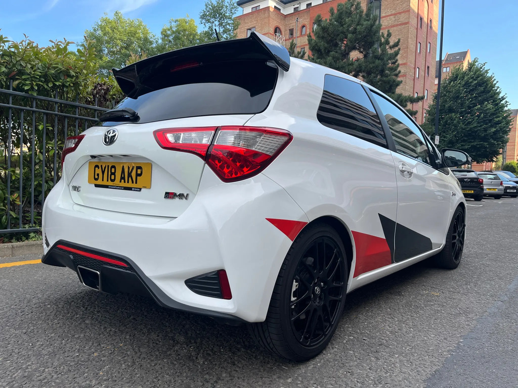 Toyota Yaris 1.5 Vvt-i Y20 Cvt Bi-tone Black #9