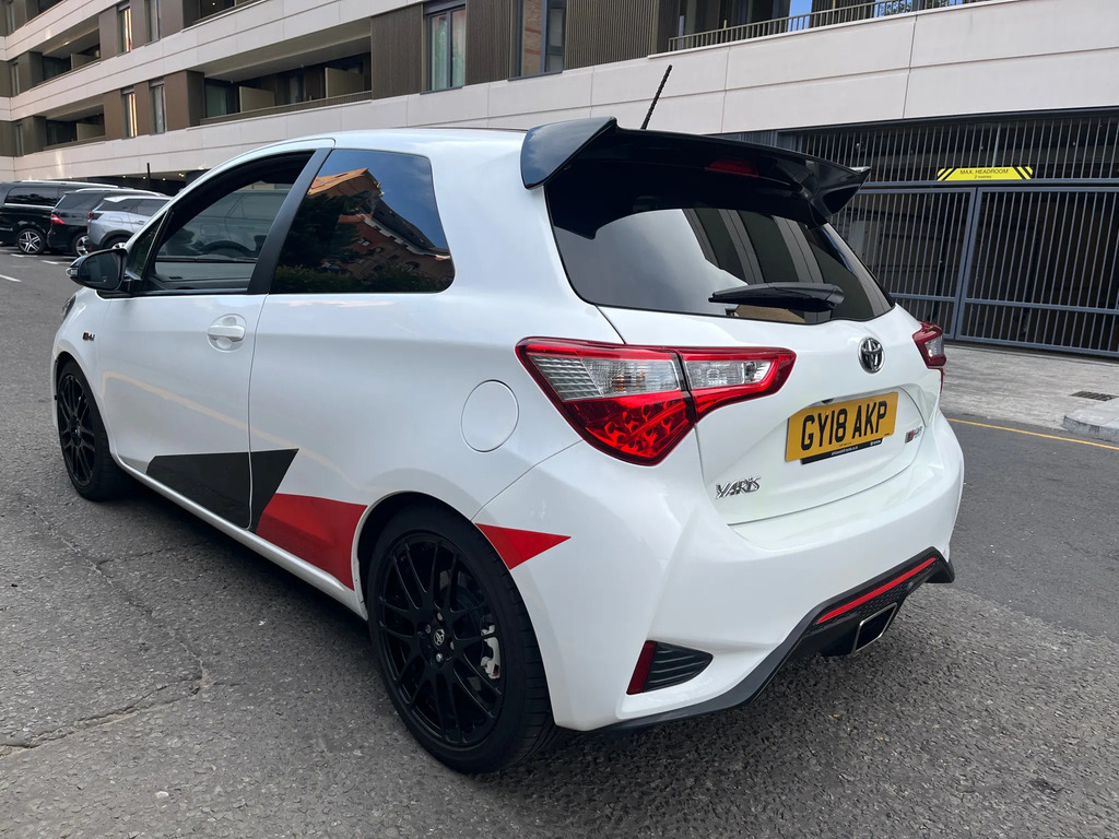 Toyota Yaris 1.5 Vvt-i Y20 Cvt Bi-tone Black #12