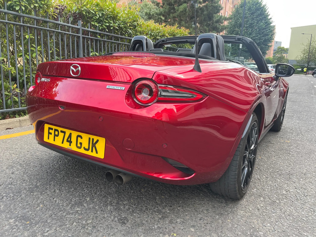 Mazda MX-5 2.0 Skyactiv-g Exclusive-line Convertible Petr Grey #9