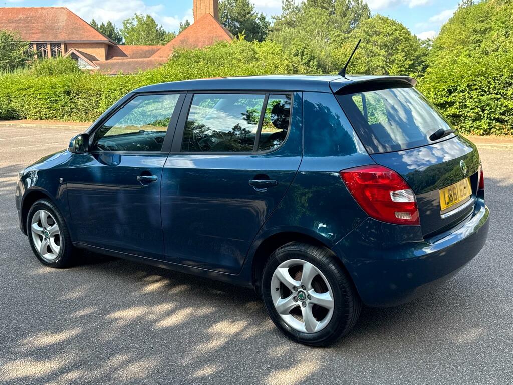 Skoda Fabia Se Blue #4