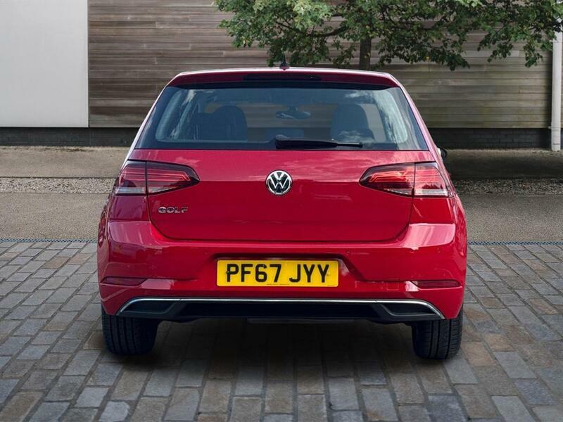 Volkswagen Golf 1.6 Tdi Se Nav Hatchback Dsg Euro 6 S Red #4