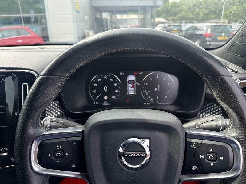 Volvo XC40 1.5 T3 163 Inscription Geartronic Blue #13