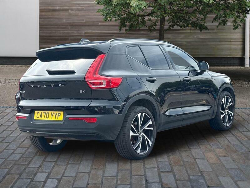 Volvo XC40 2.0 B4 Mhev R-design Pro Suv Hybrid Aut Black #5
