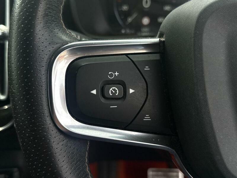 Volvo XC40 1.5 T3 163 Inscription Geartronic Blue #24