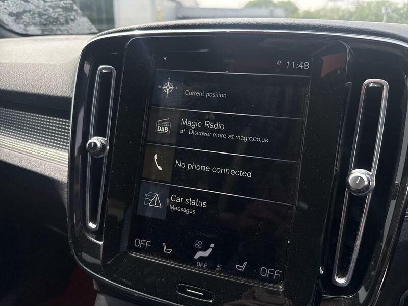 Volvo XC40 1.5 T3 163 Inscription Geartronic Blue #16