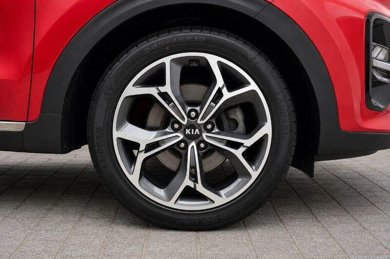 Kia Sportage 1.6 Gdi 2 Suv Euro 6 Ss 130 Black #4