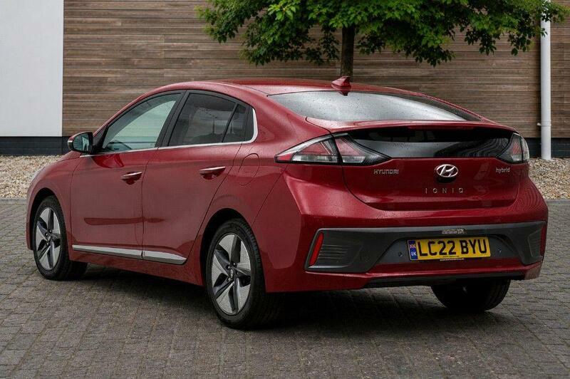 Hyundai Ioniq 1.6 H-gdi Premium Se Hatchback Hybrid D Red #2