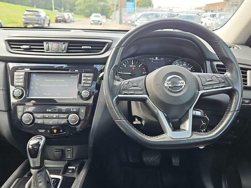 Nissan X-Trail Suv Red #12