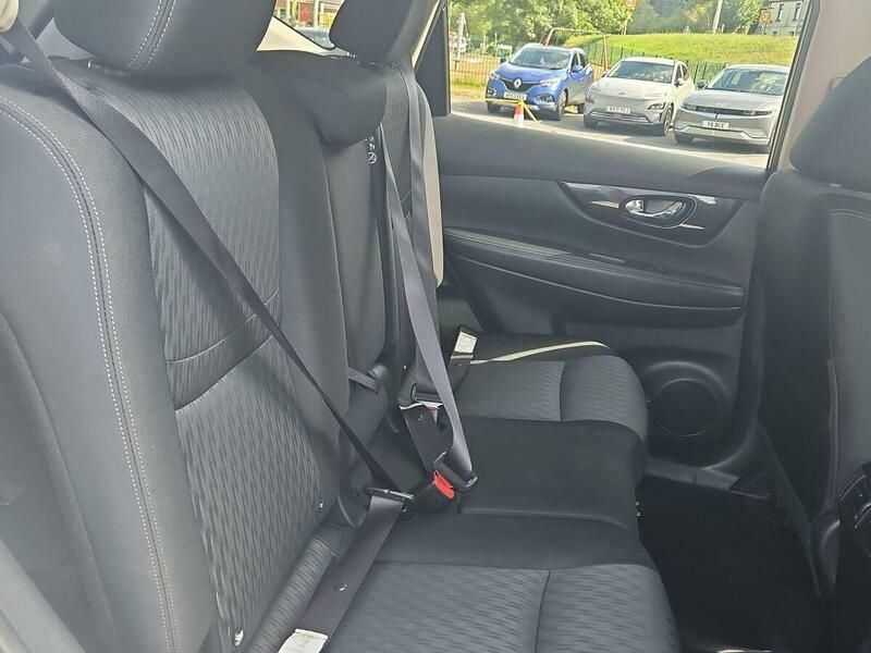 Nissan X-Trail Suv Red #19