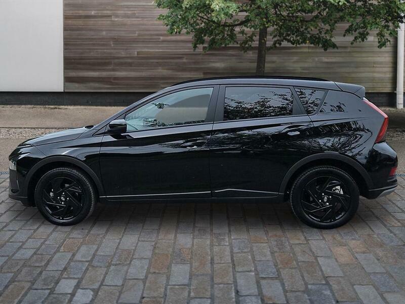Hyundai Bayon 1.0 T-gdi 90Ps Black Line Black #6