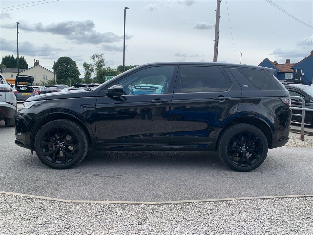 Land Rover Discovery Sport 2.0 D180 Mhev R-dynamic Se 4Wd Euro 6 Ss 5 Black #4