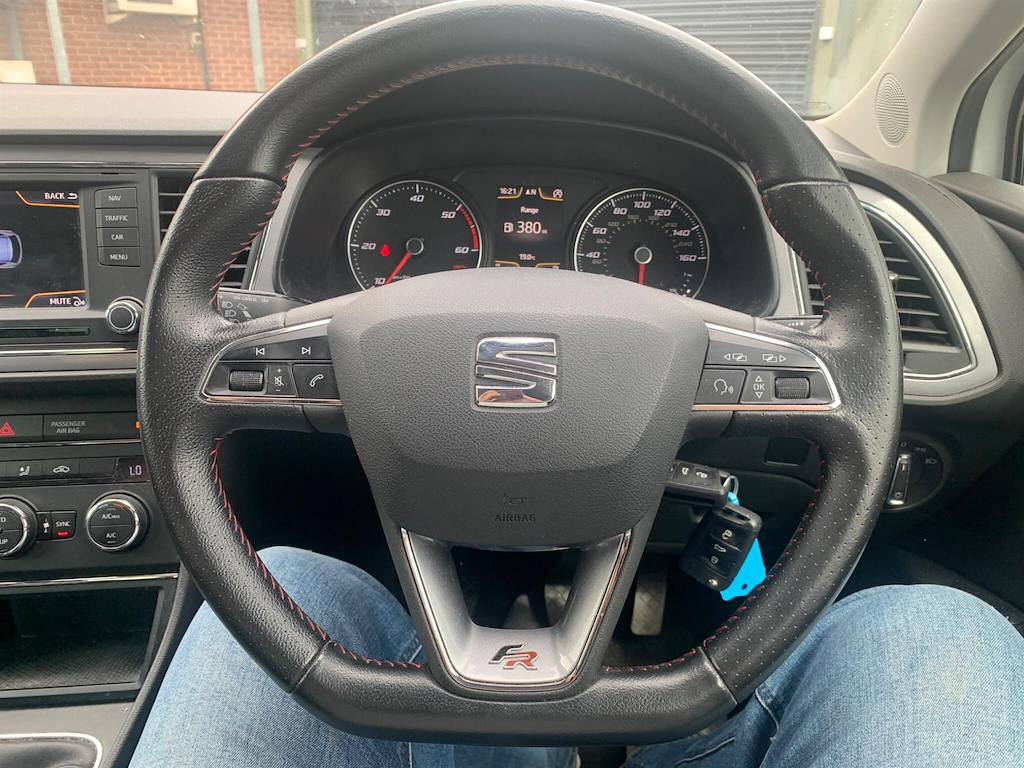 Seat Leon Estate 1.6 Tdi Cr Se Sport Tourer Euro 5 Ss Blue #10
