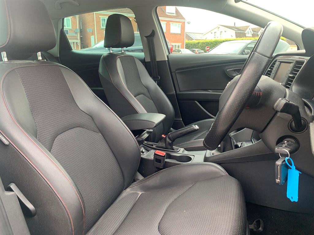 Seat Leon Estate 1.6 Tdi Cr Se Sport Tourer Euro 5 Ss Blue #9