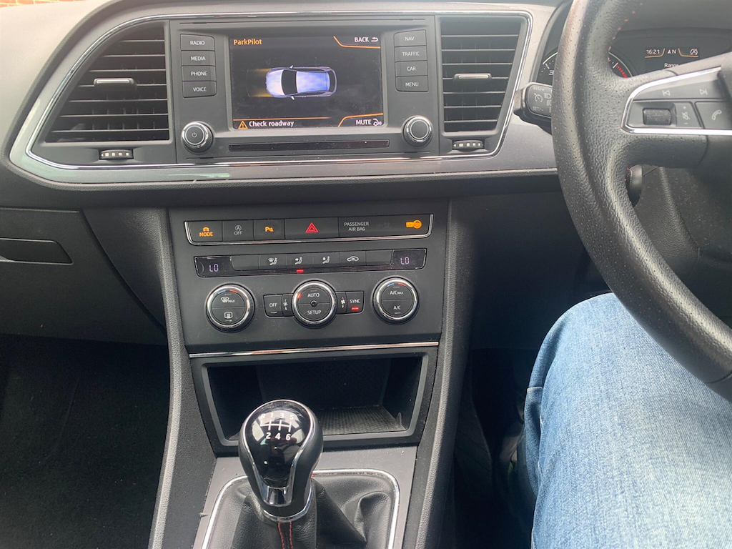 Seat Leon Estate 1.6 Tdi Cr Se Sport Tourer Euro 5 Ss Blue #12