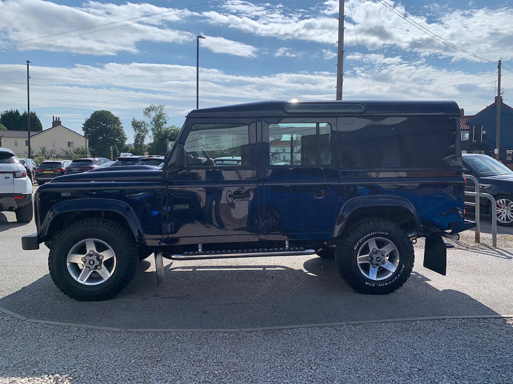 Land Rover Defender 110 2.4 Tdci Xs Utility Wagon 4Wd Mwb Euro 4  #4