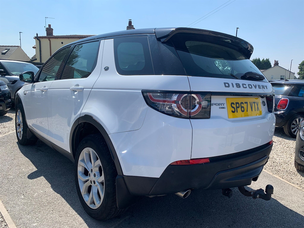 Land Rover Discovery Sport 2.0 Td4 Hse 4Wd Euro 6 Ss White #4