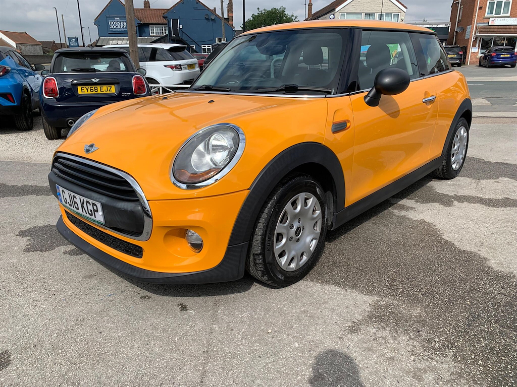 Mini Hatch 1.2 One Euro 6 Ss  #2