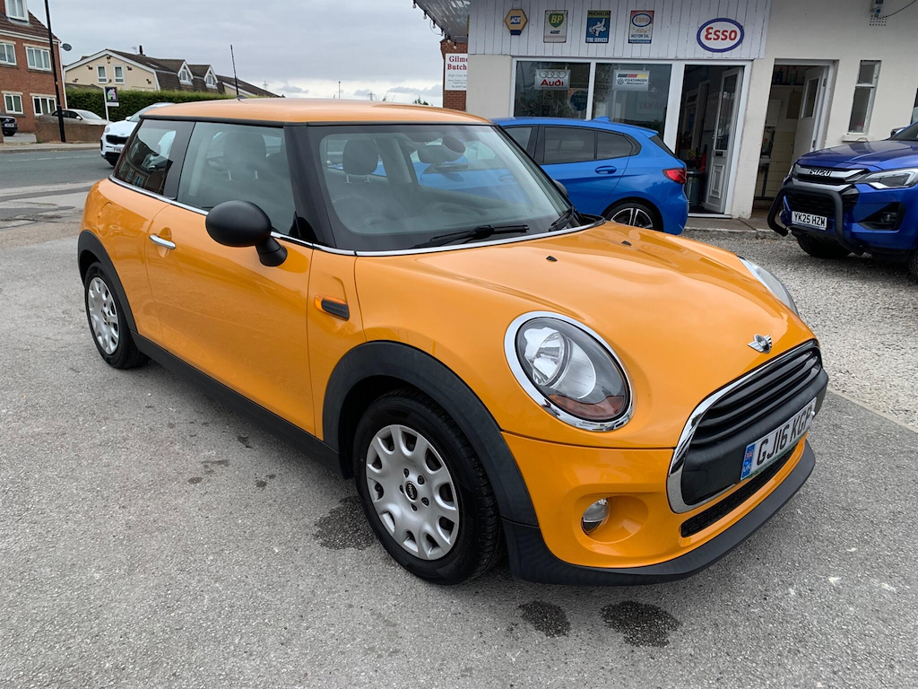 Mini Hatch 1.2 One Euro 6 Ss