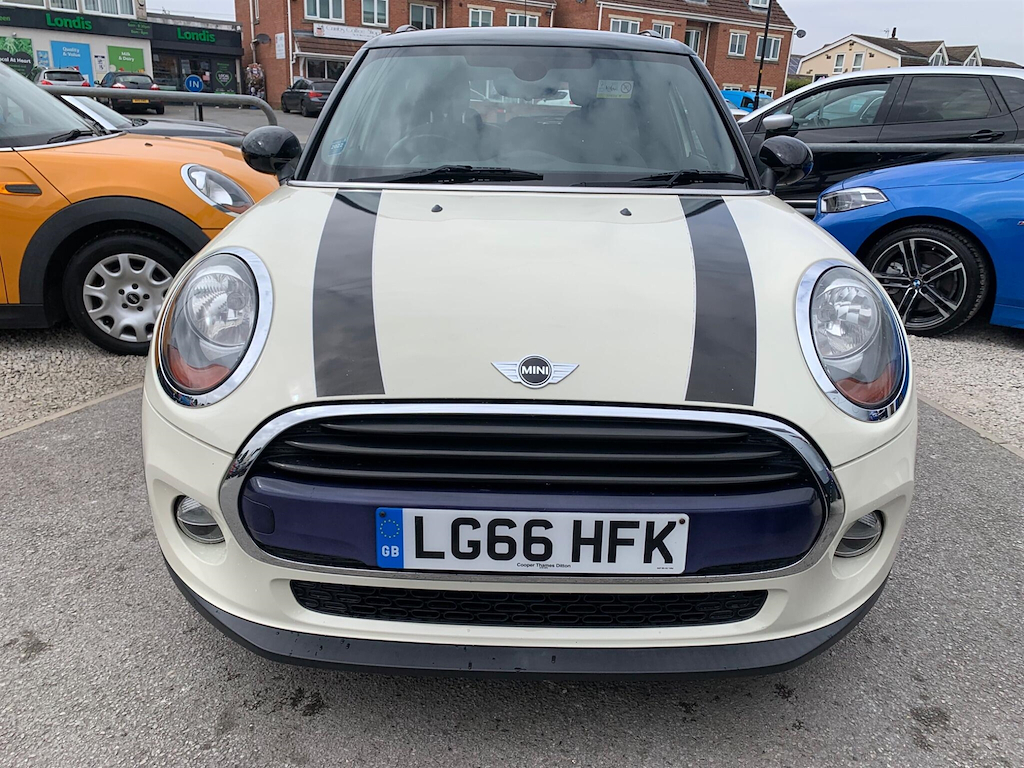 Mini Hatch 1.5 Cooper D Euro 6 Ss
