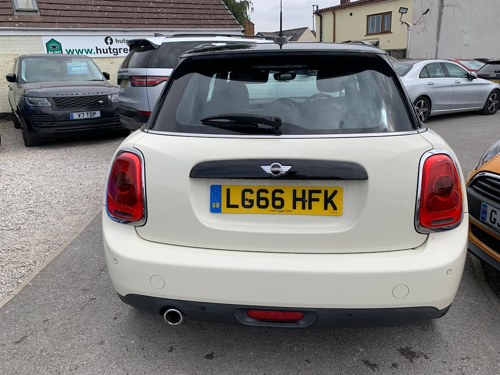 Mini Hatch 1.2 One Euro 6 Ss White #7