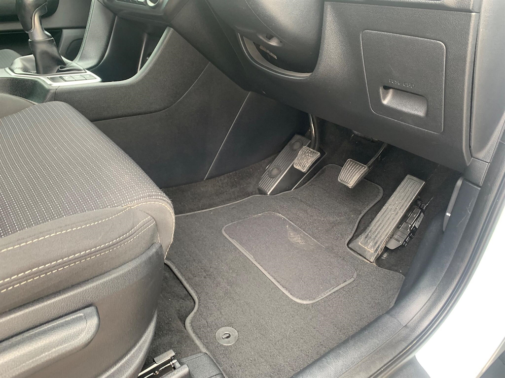 Kia Sportage 2 Silver #17