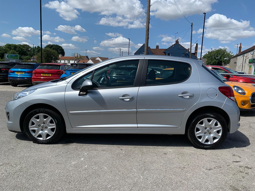 Peugeot 207 1.4 Active Euro 5 #5