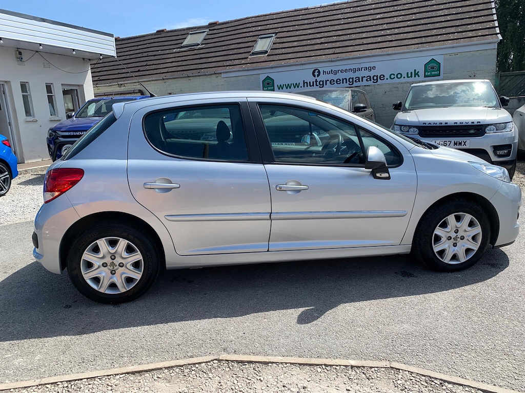 Peugeot 207 1.4 Active Euro 5 #2