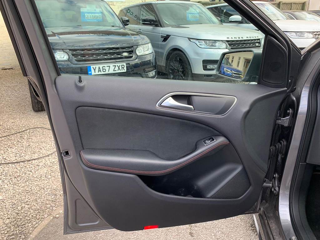 Mercedes-Benz B Class B200 Cdi Sport Black #20