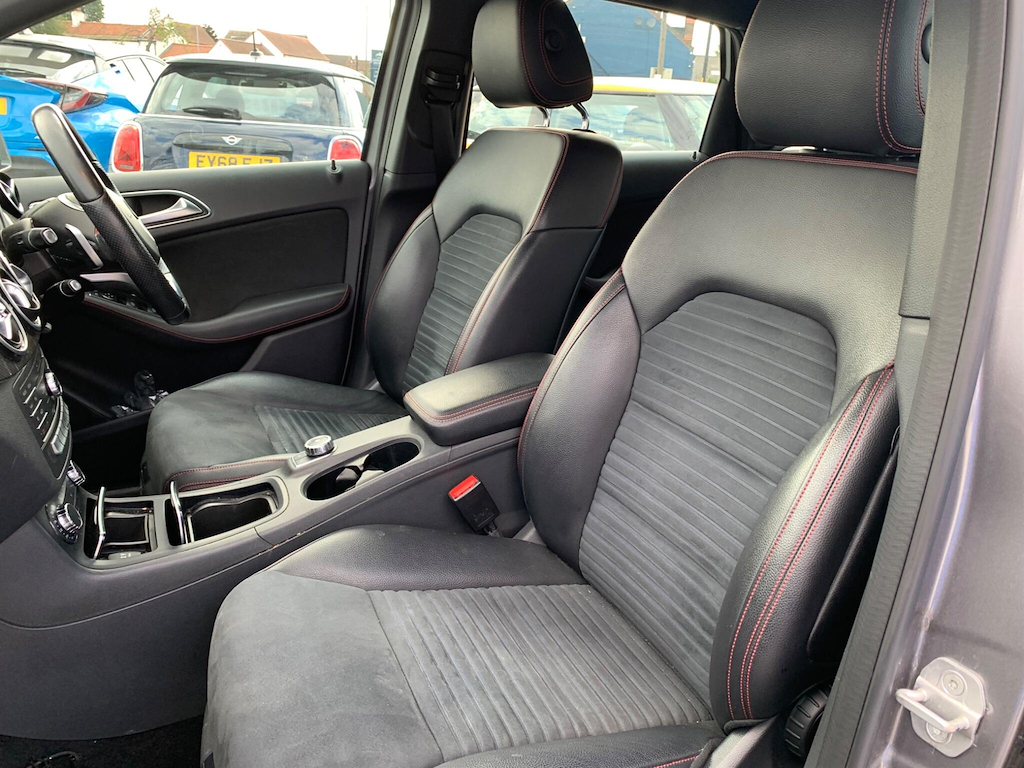 Mercedes-Benz B Class B200 Cdi Sport Black #22