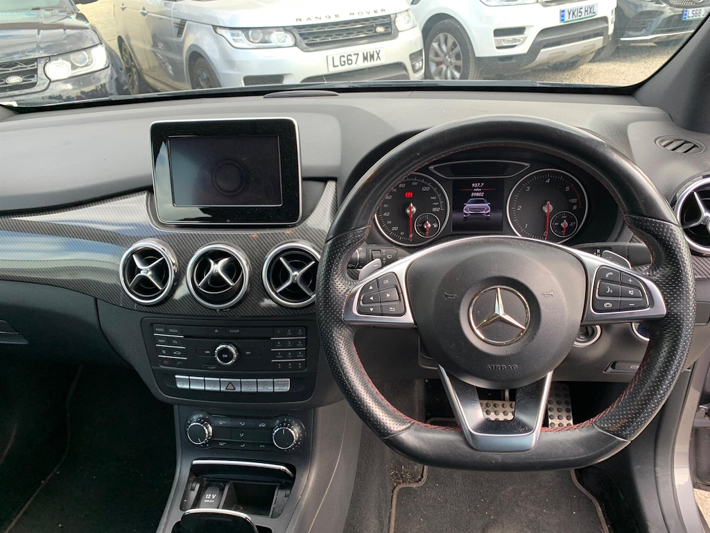 Mercedes-Benz B Class B200 Cdi Sport Black #16