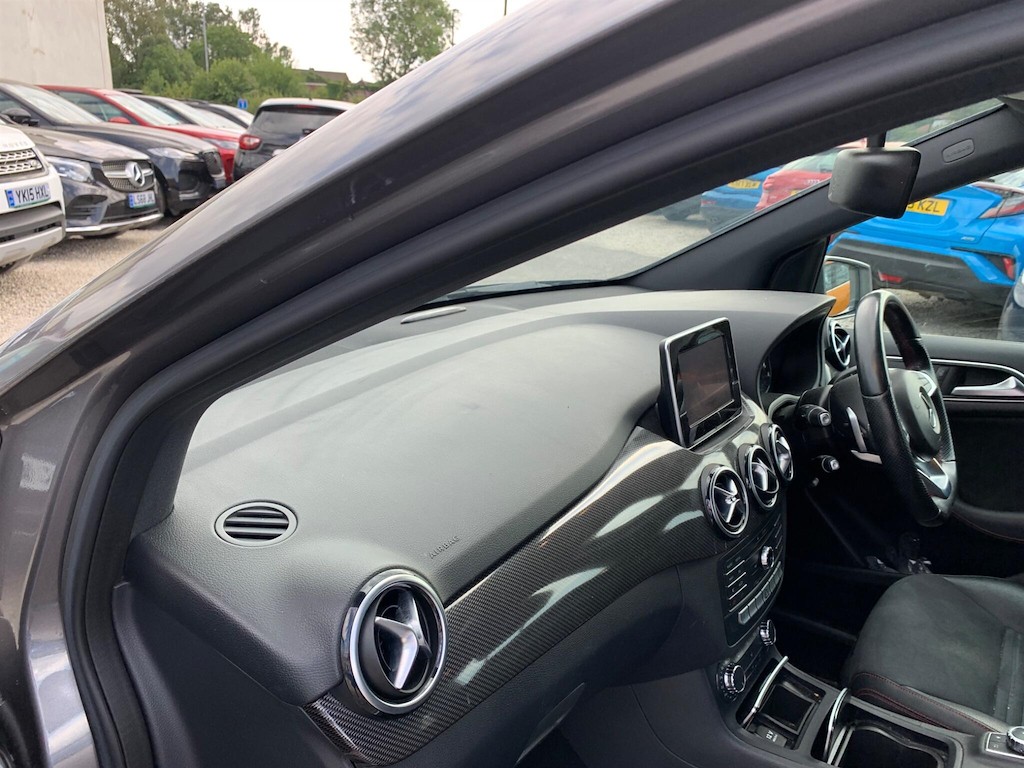 Mercedes-Benz B Class B200 Cdi Sport Black #19