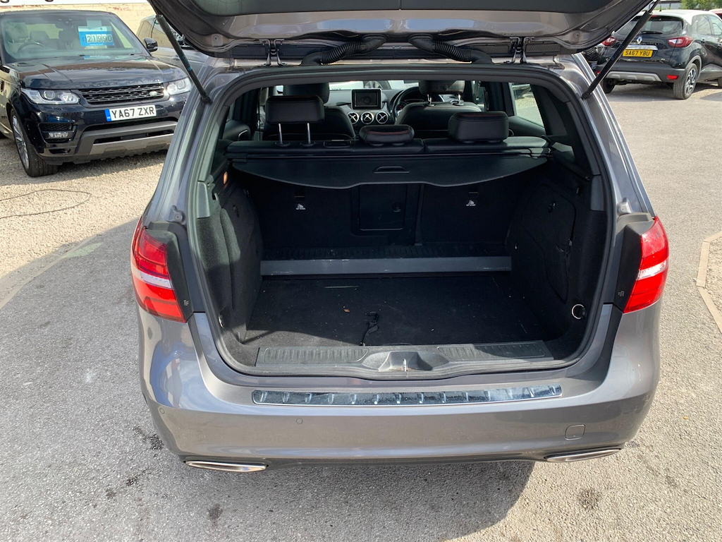 Mercedes-Benz B Class B200 Cdi Sport Black #25