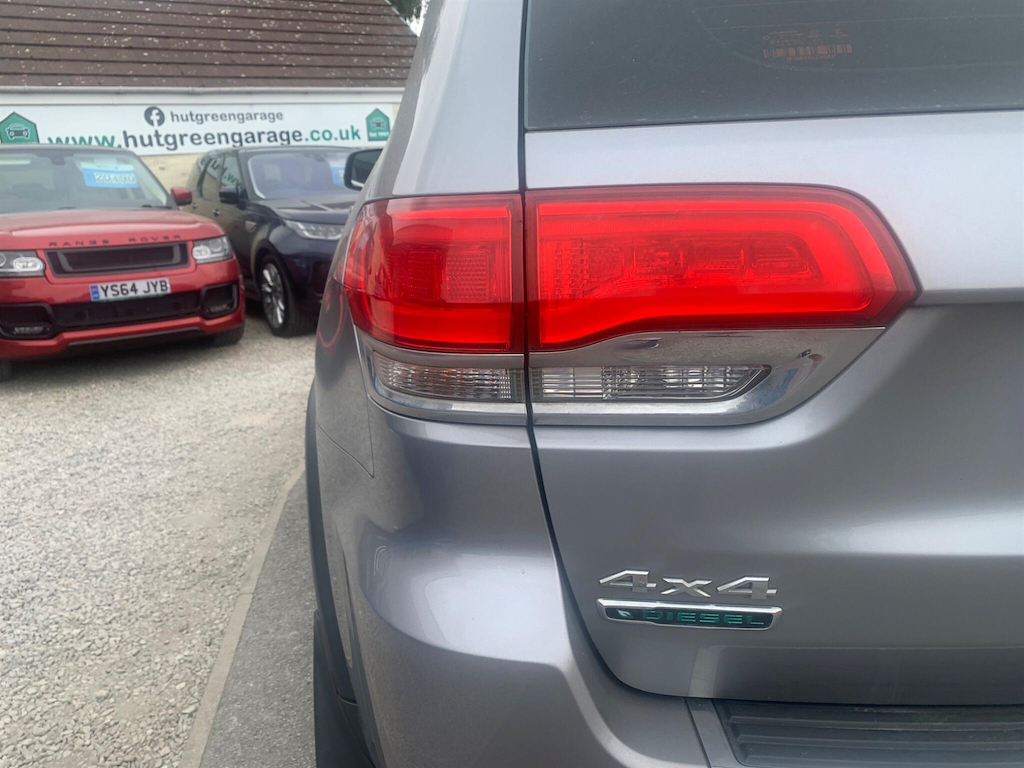 Jeep Grand Cherokee 3.0 Crd 75Th Anniversary White #25