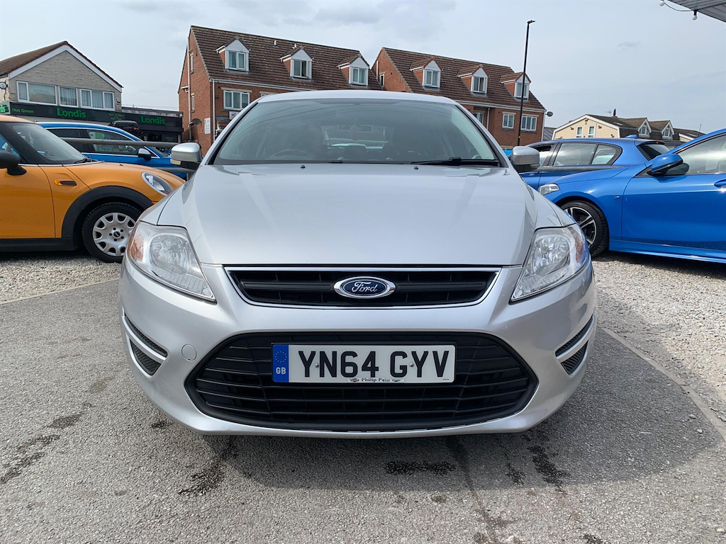 Ford Mondeo 1.6 Tdci Econetic Edge Hatchback Silver #2