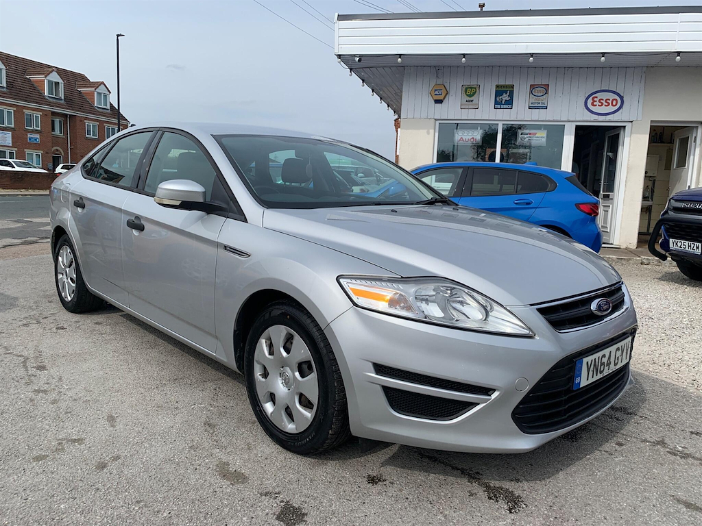 Ford Mondeo 1.6 Tdci Econetic Edge Hatchback Silver