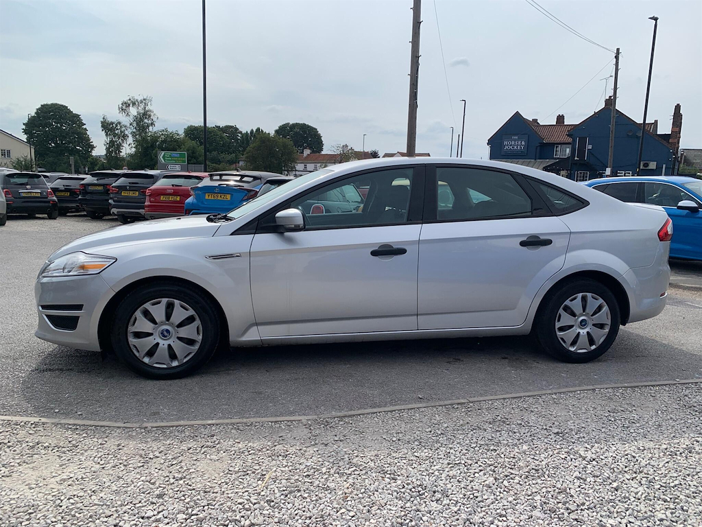 Ford Mondeo 1.6 Tdci Econetic Edge Hatchback Silver #5