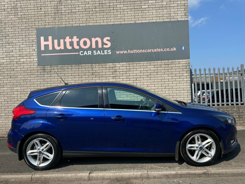 Ford Focus 1.5L Titanium PY66HBP Blue #2