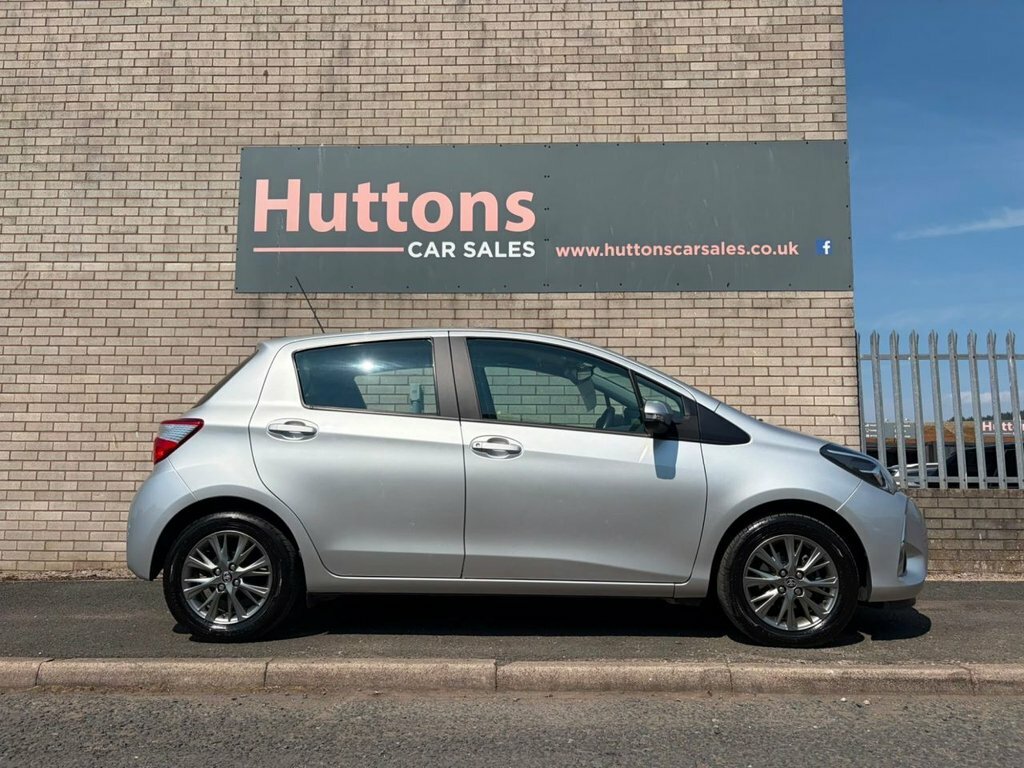 Toyota Yaris 1.5L Icon PY20EGJ Silver #2