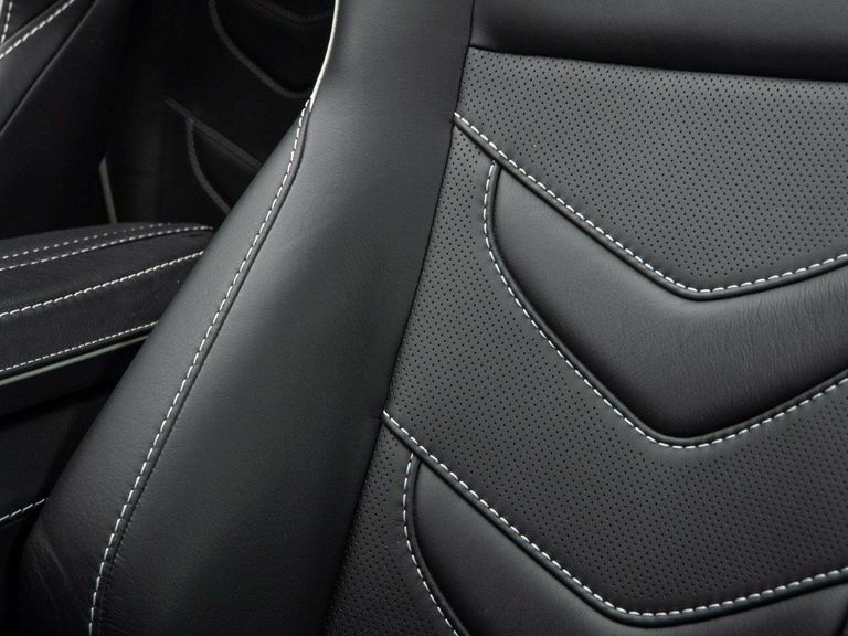 Aston Martin DBS Dbs Superleggera V12 Silver #39