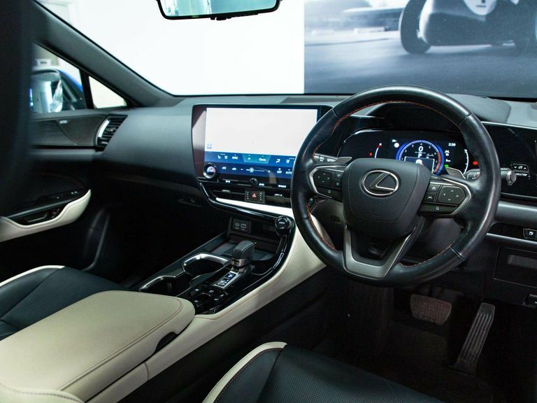 Lexus NX 2.5 350H Takumi Suv Hybrid E-cvt 4Wd Eu RV72CME Blue #3