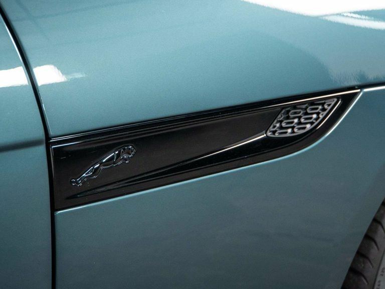 Jaguar F-Type P450 75 Firenze Red Red #18