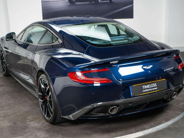 Aston Martin Vanquish Black #30