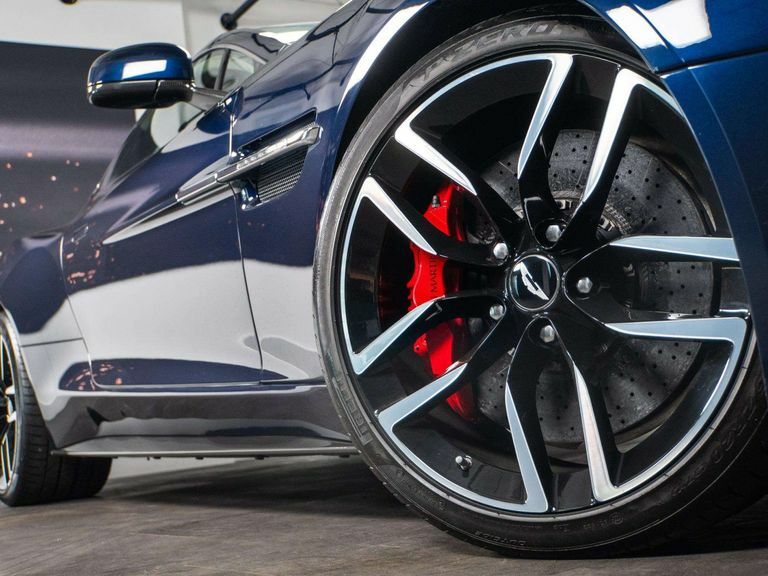 Aston Martin Vanquish Black #13