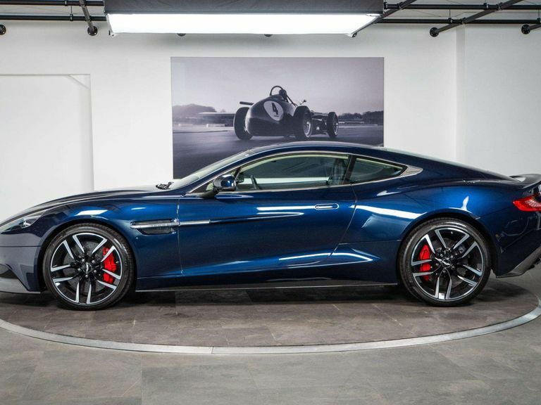 Aston Martin Vanquish Black #16