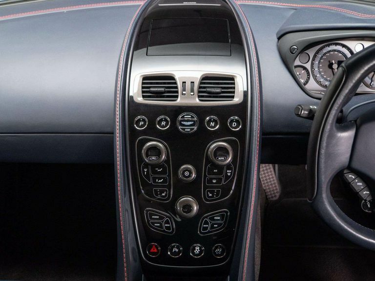 Aston Martin Vanquish Black #11