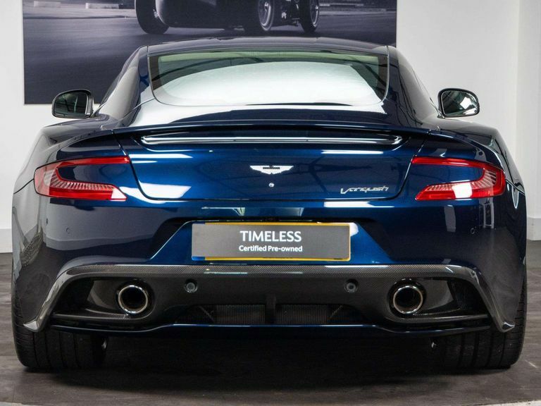Aston Martin Vanquish Black #15