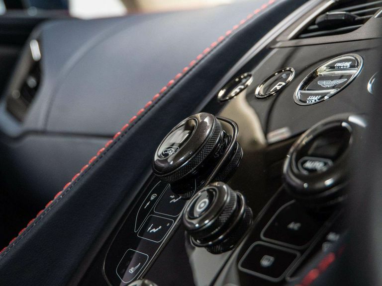 Aston Martin Vanquish Black #36