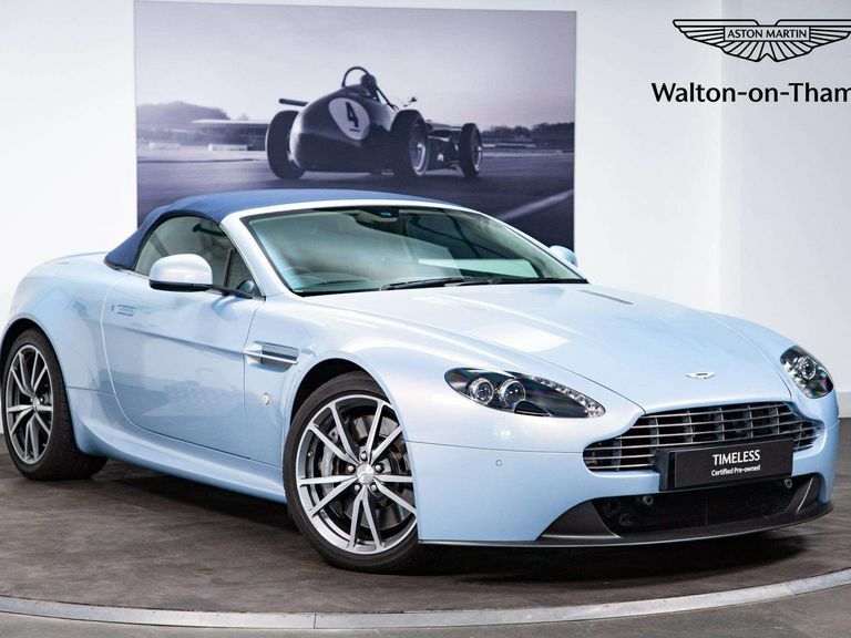 Aston Martin Vantage V8 Blue