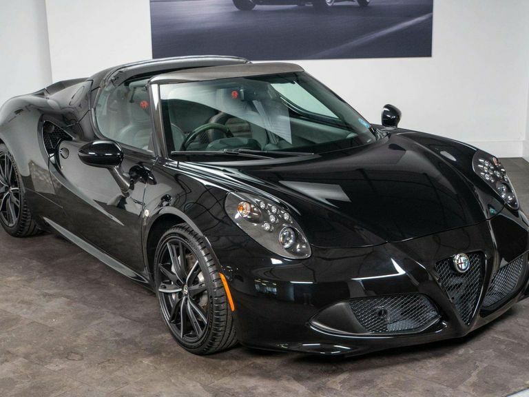 Alfa Romeo 4C Alfa Romeo 4C 1.75 Tbi Tct Red #18